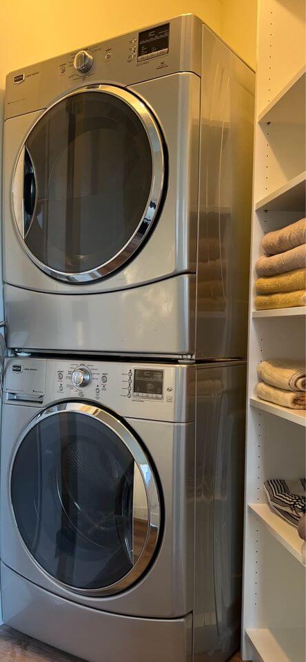 Stylish 2-BDRM Beachside Rental