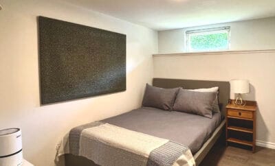 2 bdrm + lounge/study, 1 bath, self-contained suite, newly updated, great location