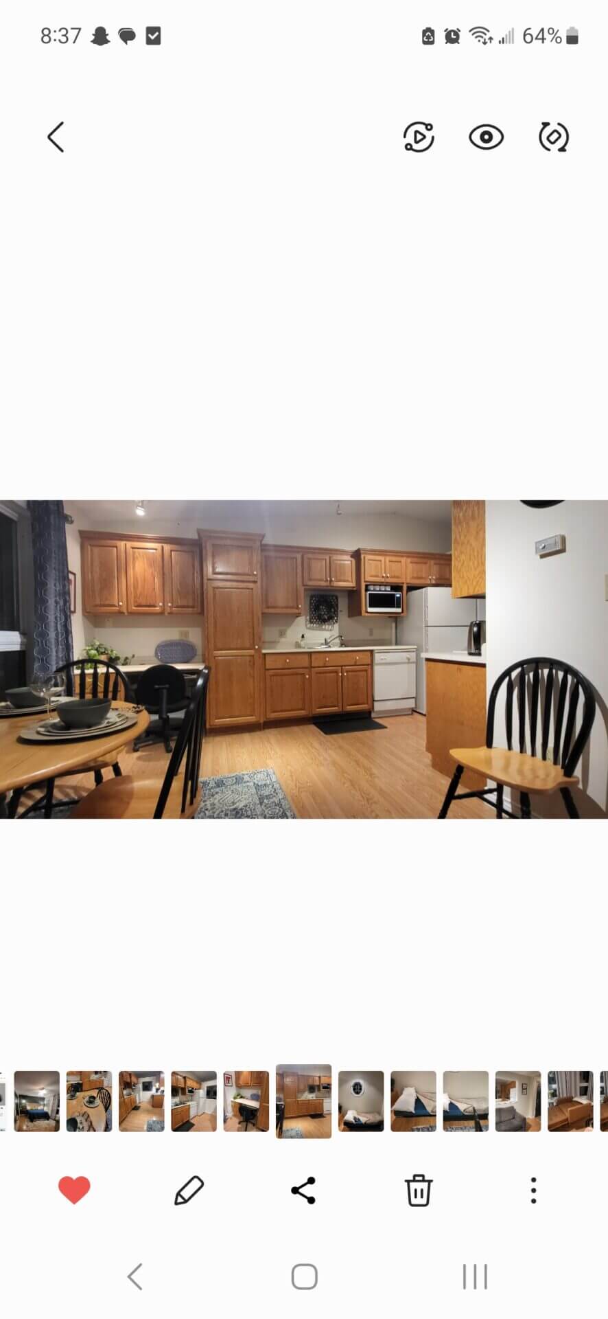 Extra Large Tree Top Apartment Montague