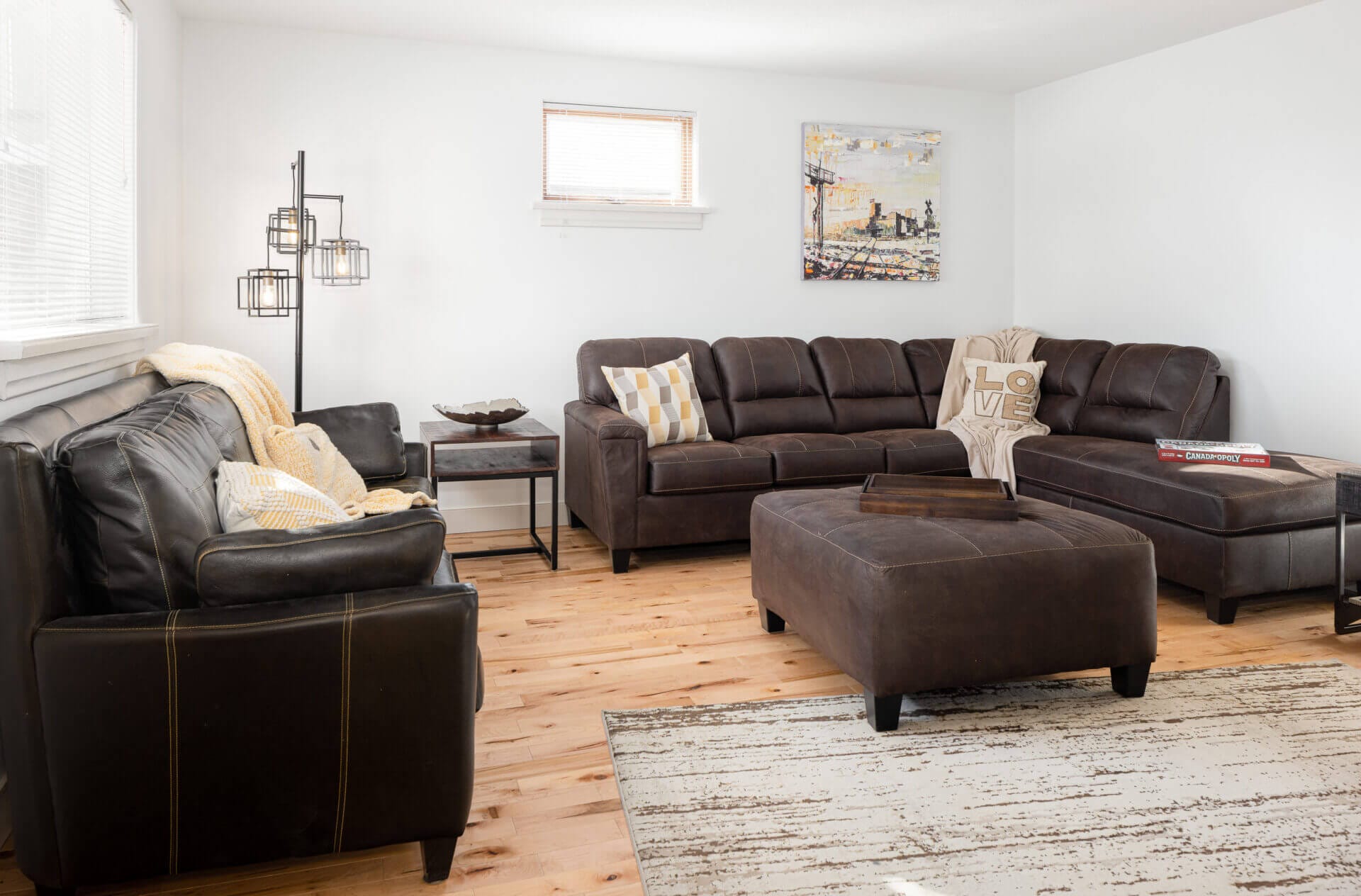 2BR Home | Close to Broadway | Fireplace | BBQ